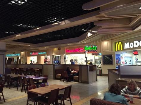 food court monte casino